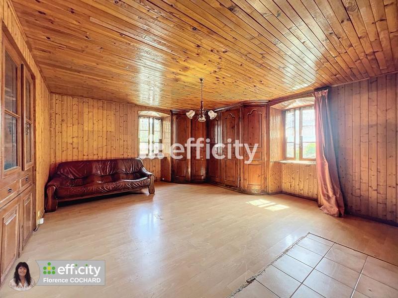 Maison - 410 m² - 9 pièces