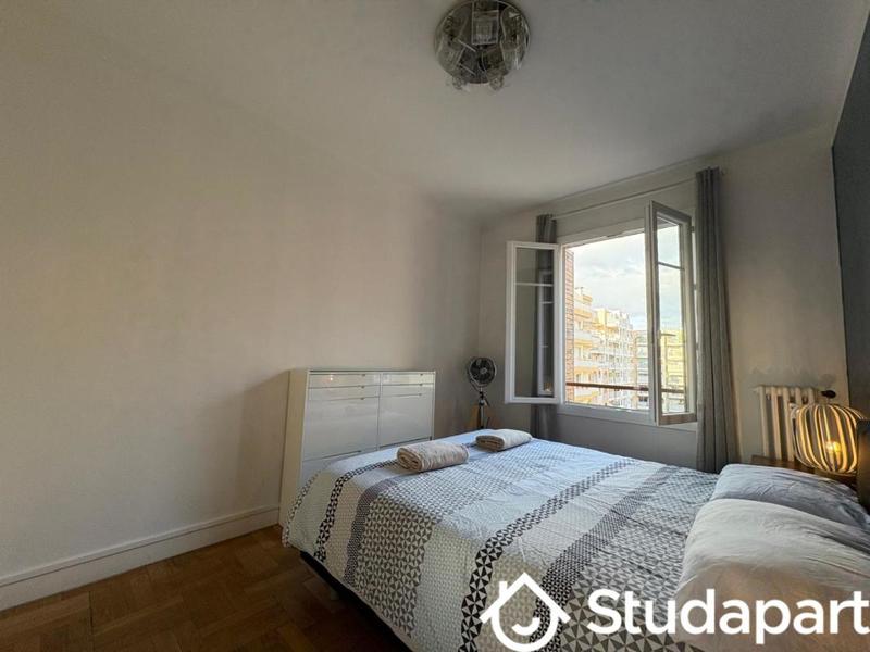 Chambre - 12 m² - 1 pièce