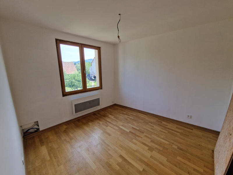 Maison - 224 m² - 7 pièces