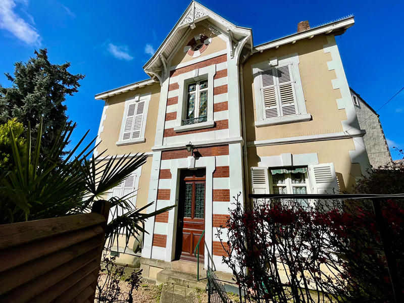 Maison - 105 m² - 5 pièces