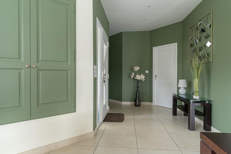 Maison - 180 m² - 6 pièces