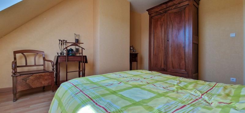 Maison - 300 m² - 8 pièces