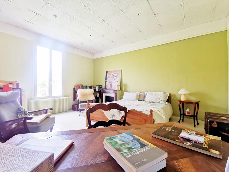 Propriété - 400 m² - 12 pièces