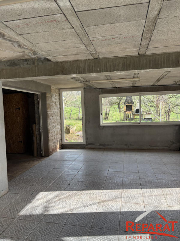 Maison - 80 m² - 5 pièces