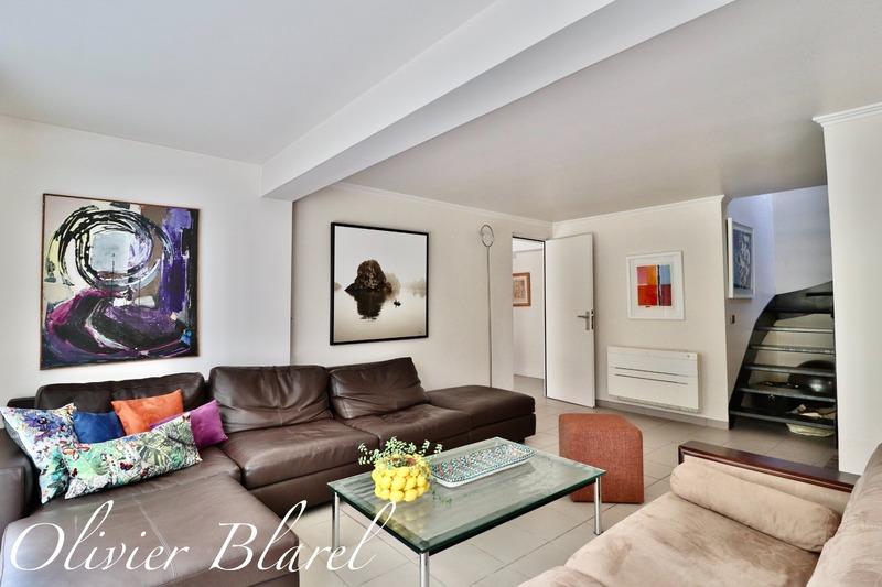 Maison d'architecte - 237 m² - 8 pièces