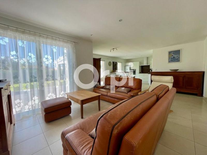 Maison - 91 m² - 5 pièces