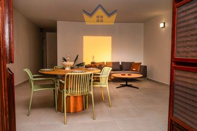 Appartement - 104 m² - 4 pièces