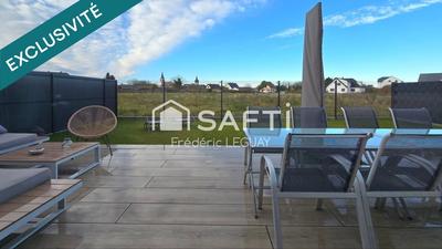 Maison - 99 m² - 4 pièces