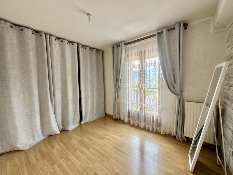 Maison contemporaine - 141 m² - 6 pièces