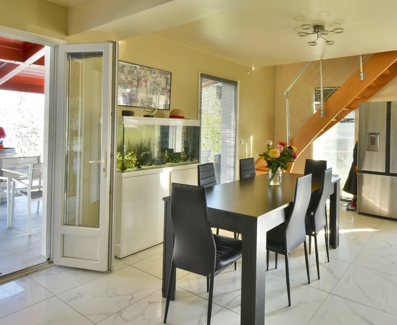 Maison contemporaine - 135 m² - 6 pièces