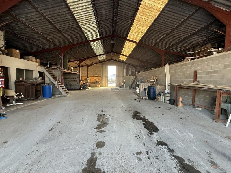 Local commercial - 400 m²