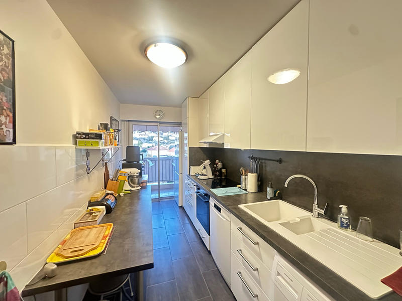 Appartement - 77 m² - 3 pièces