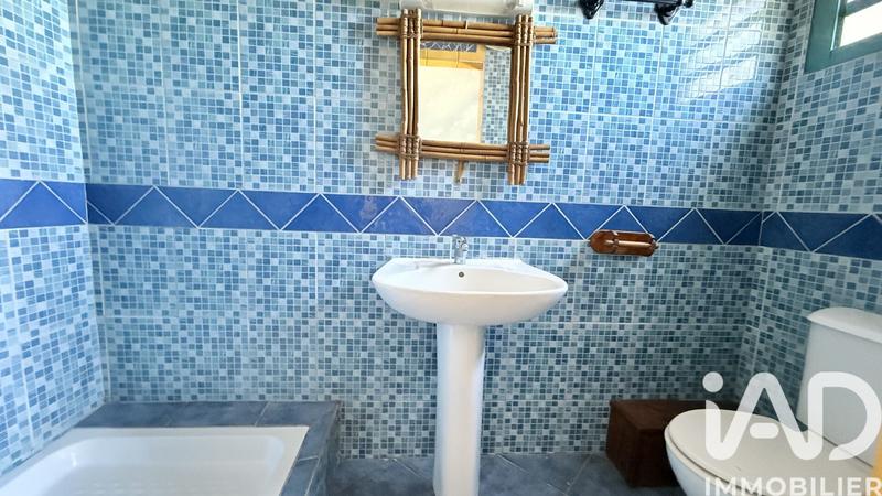 Maison - 205 m² - 8 pièces