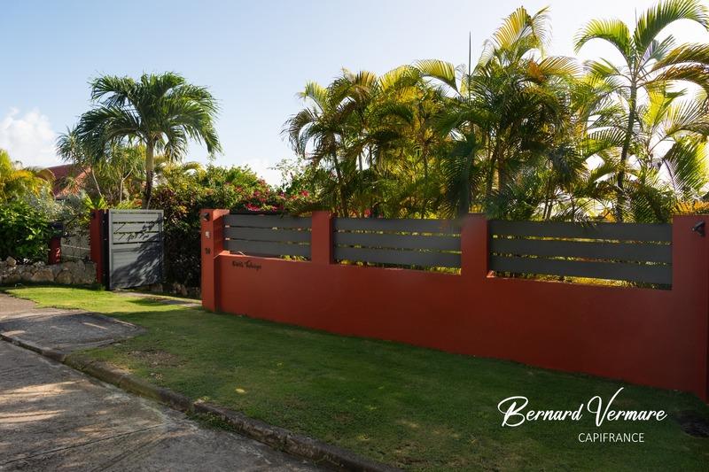 Demeure - 196 m² - 8 pièces