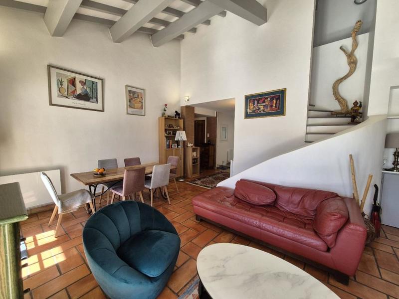 Villa - 168 m² - 6 pièces