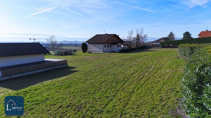 Terrain - 831 m²
