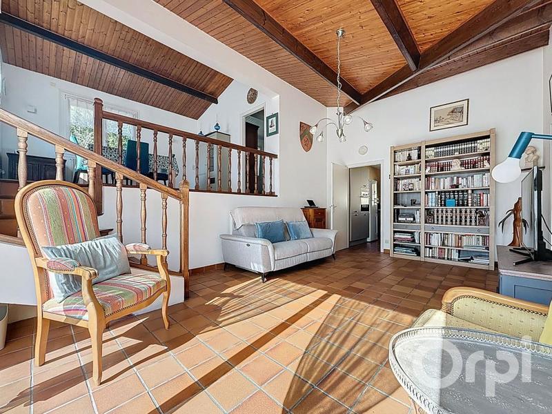 Maison - 96 m² - 4 pièces