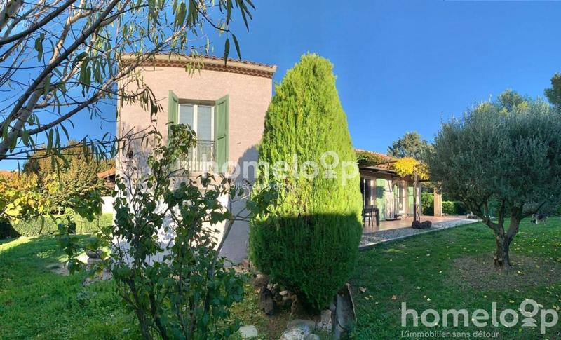 Maison - 96 m² - 5 pièces