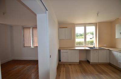 Maison - 70 m² - 4 pièces