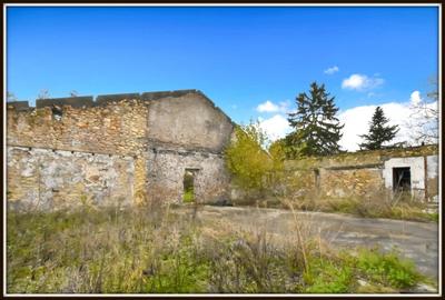 Maison en pierre - 243 m² - 1 pièce