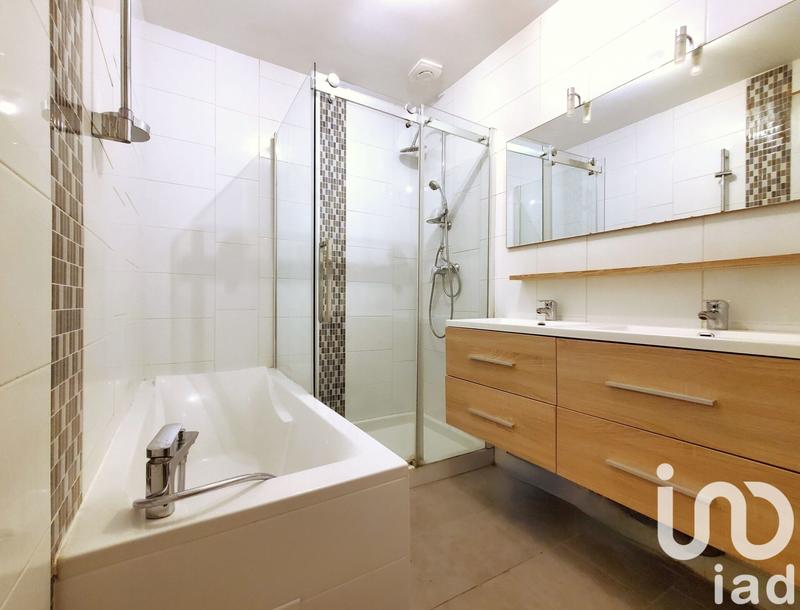 Maison - 86 m² - 5 pièces