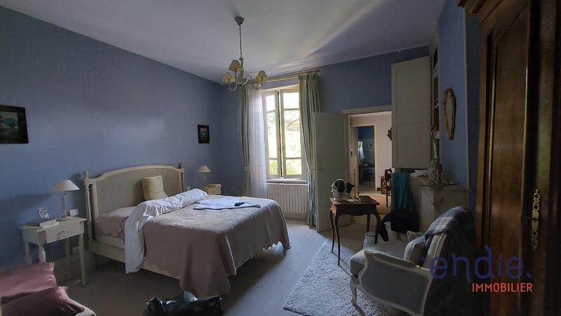 Maison - 140 m² - 7 pièces