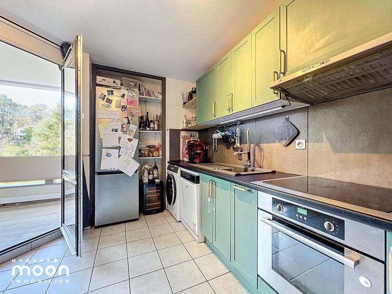Appartement - 84 m² - 4 pièces