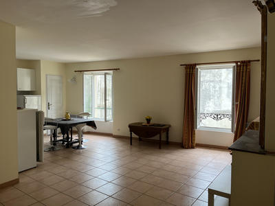 Appartement - 72 m² - 3 pièces