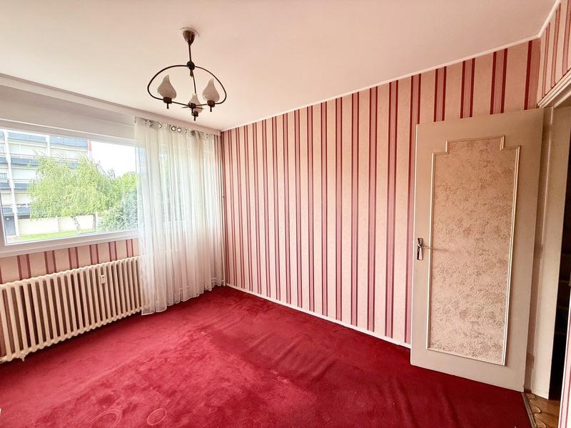 Appartement - 94 m² - 5 pièces