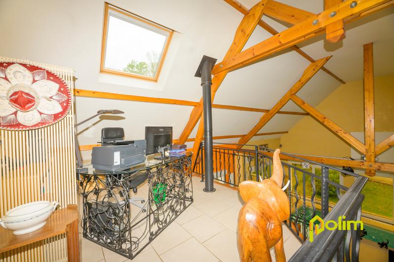 Maison - 186 m² - 6 pièces