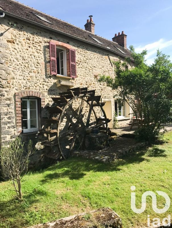 Maison - 242 m² - 5 pièces