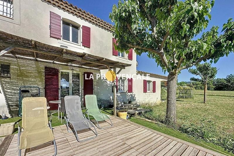 Propriété - 175 m² - 6 pièces