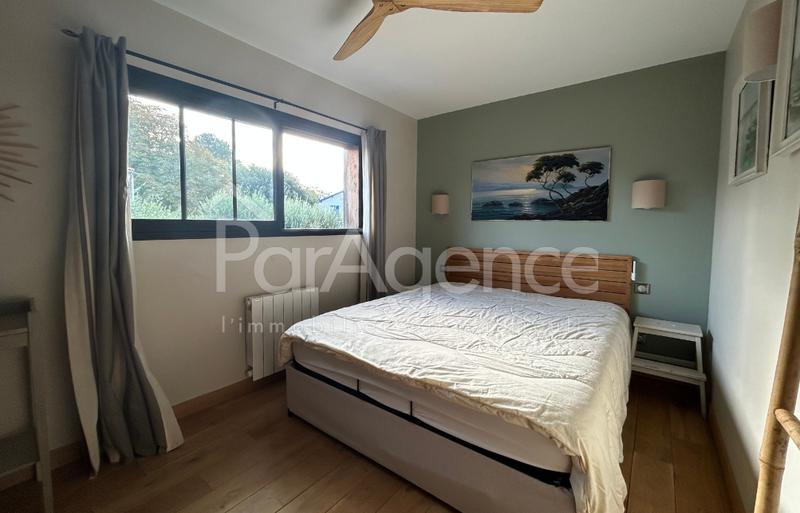 Maison - 177 m² - 7 pièces