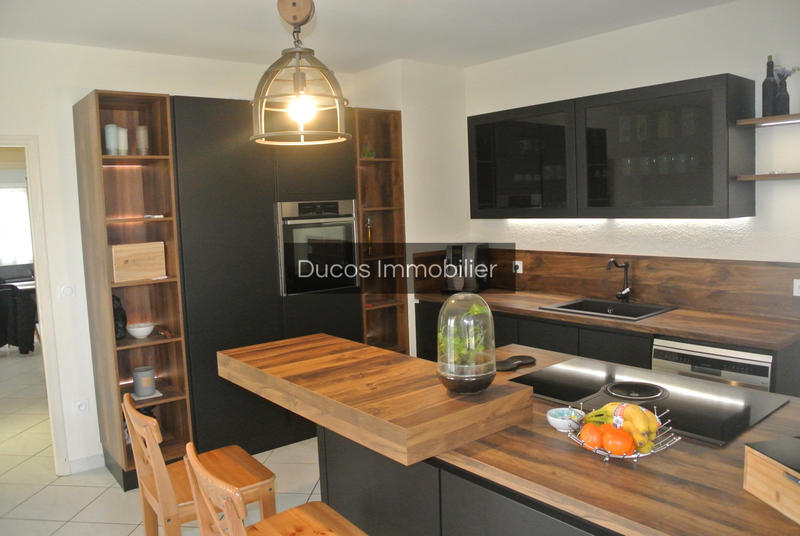 Maison - 150 m² - 4 pièces