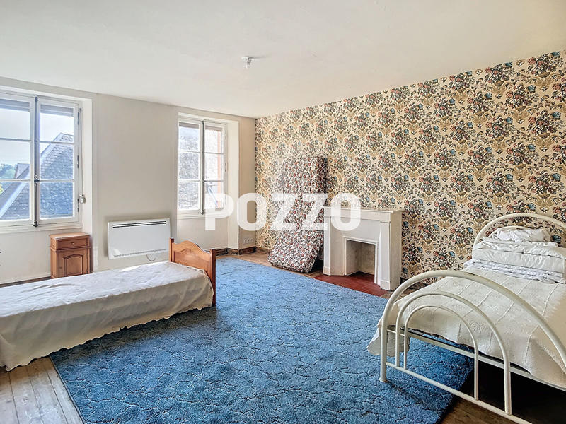 Maison - 140 m² - 6 pièces