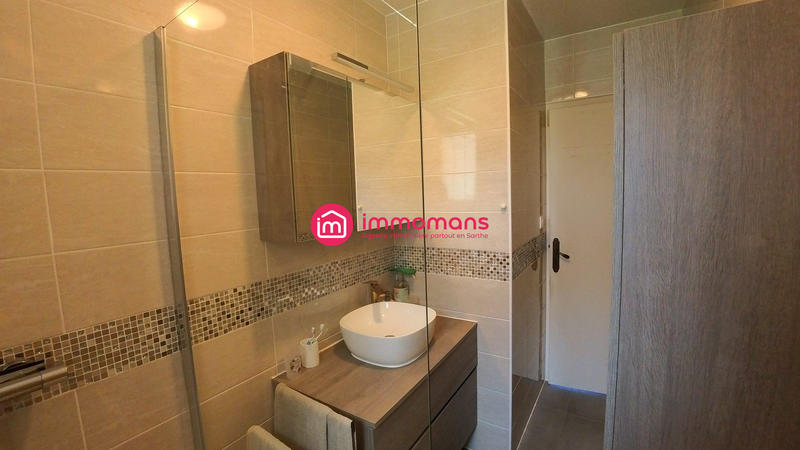 Maison - 165 m² - 11 pièces