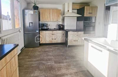 Appartement - 85 m² - 4 pièces