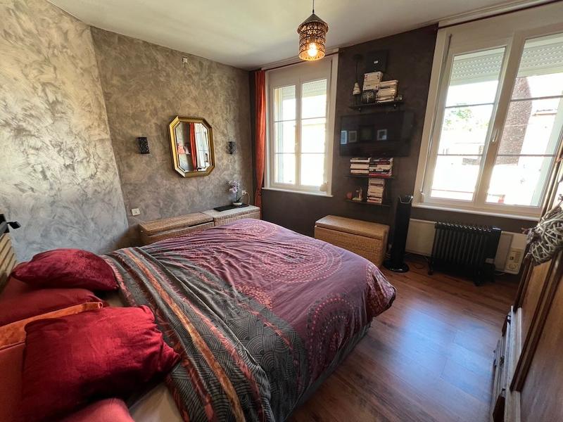 Maison - 192 m² - 3 pièces