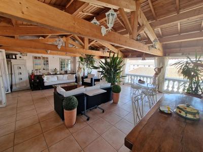 Appartement - 125 m² - 5 pièces