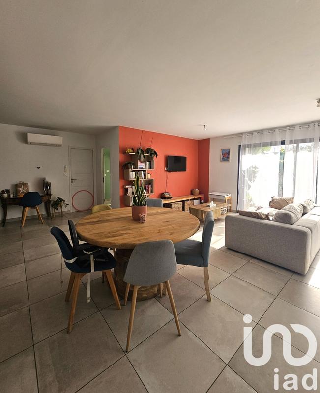 Maison - 90 m² - 4 pièces