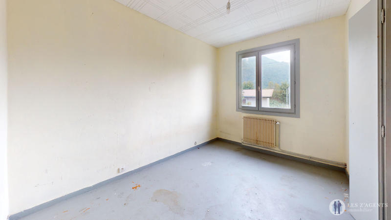 Appartement - 60 m² - 4 pièces