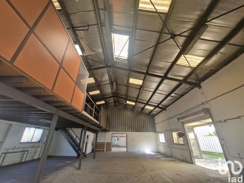 Local commercial - 781 m²