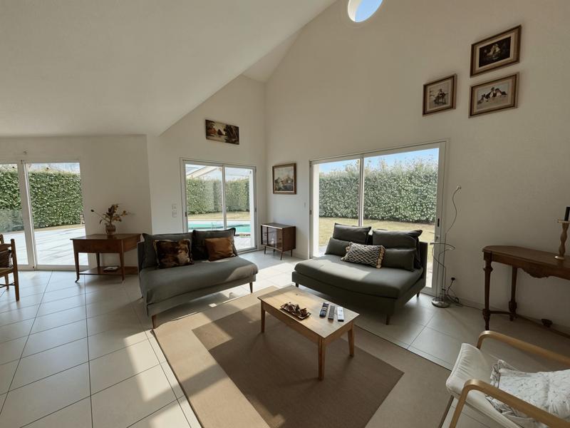 Villa - 169 m² - 7 pièces