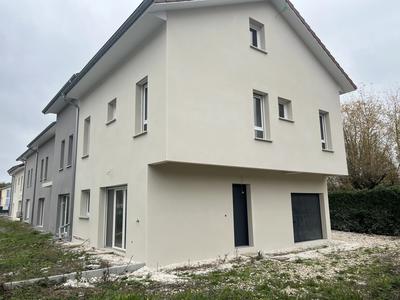 Maison - 123 m² - 7 pièces