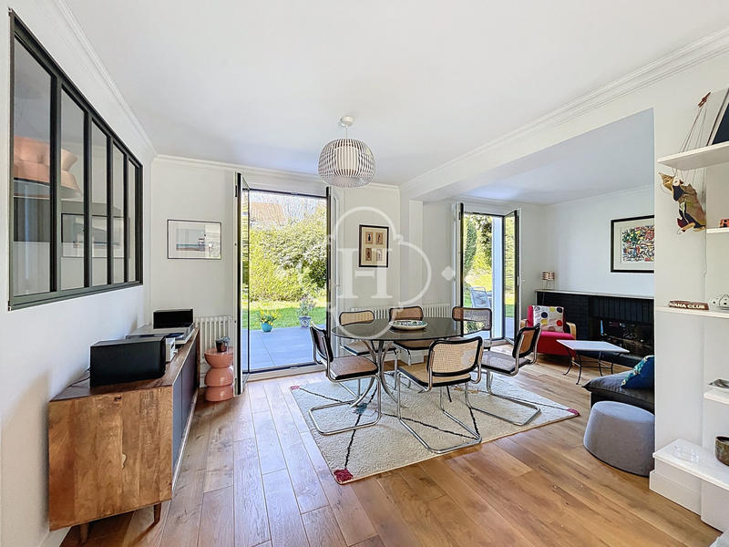 Maison - 190 m² - 7 pièces