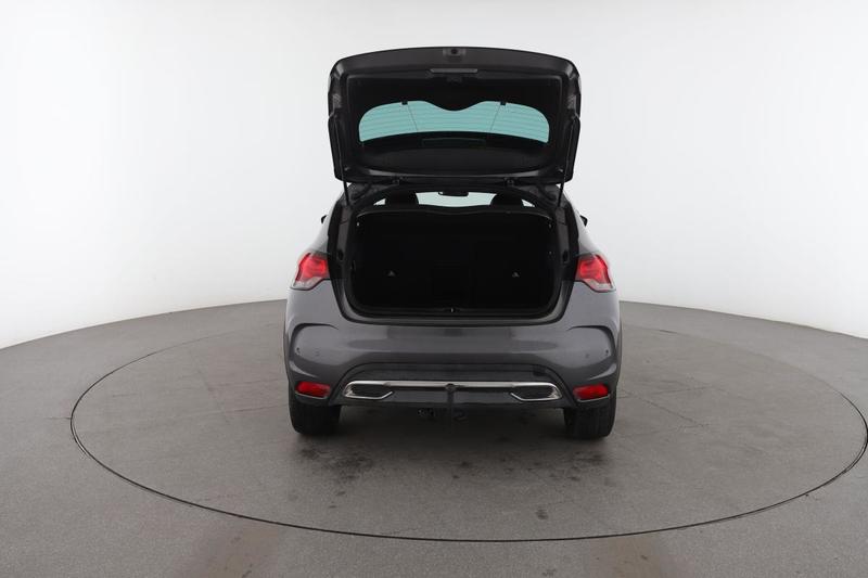 Ds Ds 4 Crossback 1.6 Thp Sport Chic Eat6 165 ch