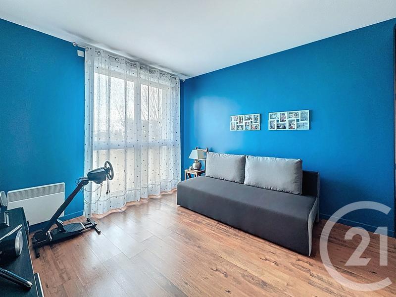Appartement - 98 m² - 5 pièces