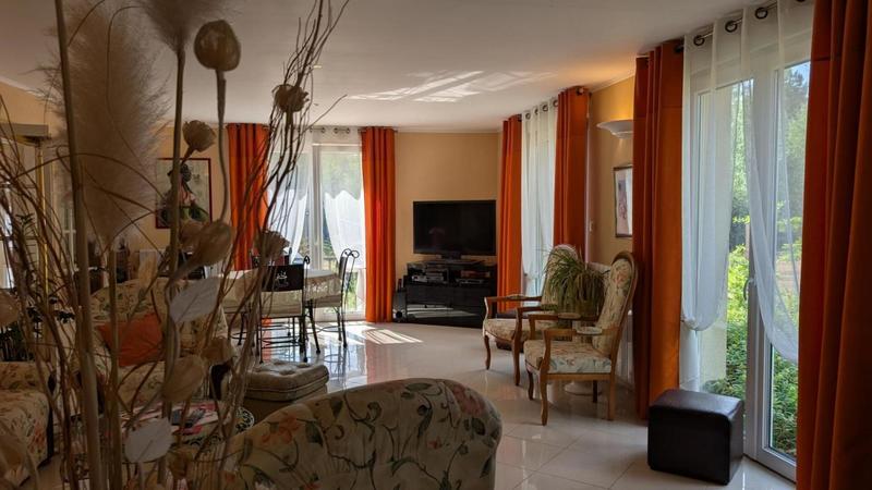 Maison - 173 m² - 7 pièces