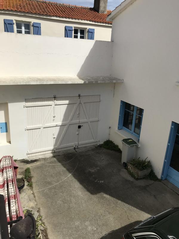 Maison - 223 m² - 15 pièces