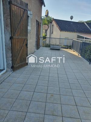 Maison - 90 m² - 4 pièces